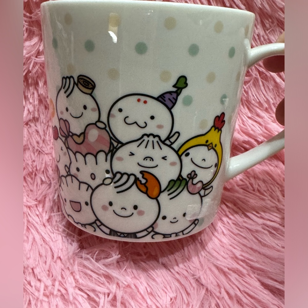 Excellent Condition Bao Bao Family Mug No chips super cute and unique Gr…
